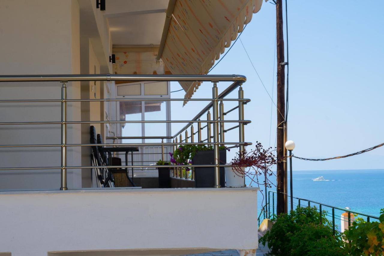Zoe Seaview Apartment By Rentalspro - Nea Moudania Halkidiki Luaran gambar